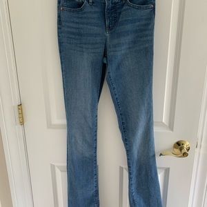 Express Ladies “Sky Scraper” Jeans Size 2R